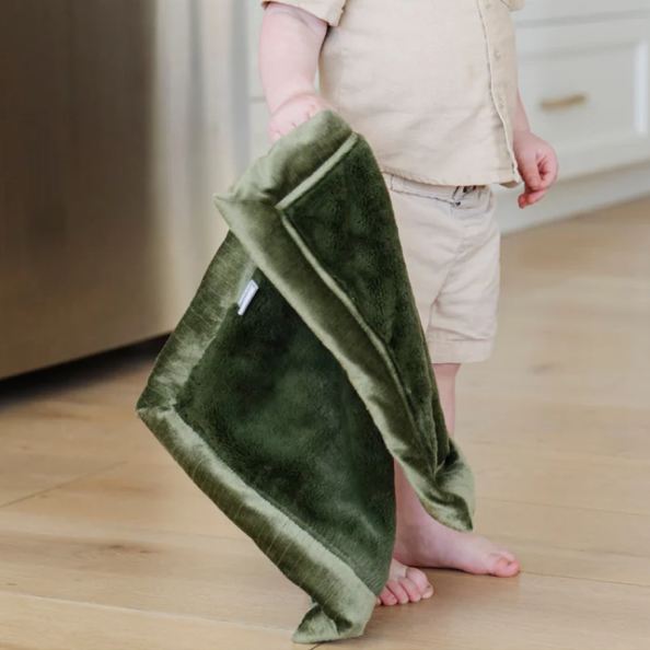 LUSH MINI BLANKETS