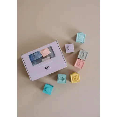 Silicone Building Block Teether &amp;amp; Bath Toy