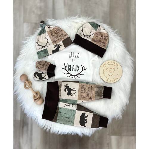 Woodland Boys Coming Home Outfit, Bear Moose Personalized Baby Boy Outfit,  Newborn Boy Set, Baby Shower Gift, Baby Boy Layette and Hat Set