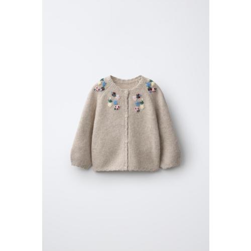 EMBROIDERED FLOWER CARDINGAN - Light beige | ZARA United States