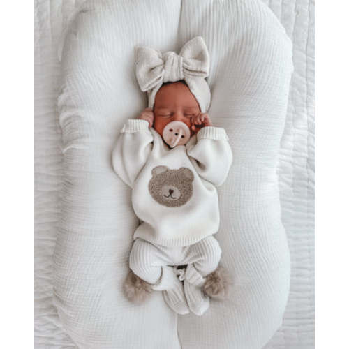 Boucle Bear Vanilla Jumper