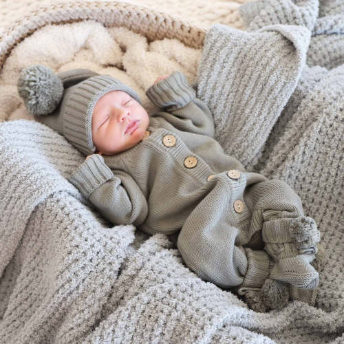 Knit Pom Pom Baby Booties