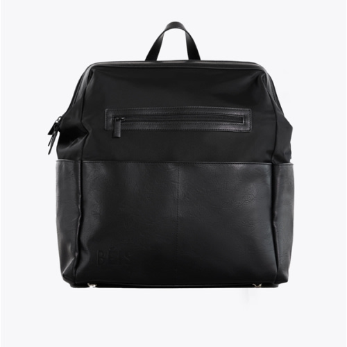 BÉIS 'The Diaper Backpack' in Black - Black Diaper Bag & Diaper Backpack