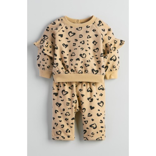 Ruffle Trim Sweatshirt & Sweatpants Set