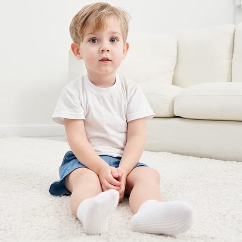 ZAPLES Baby Non Slip Grip Ankle Socks with Anti Skid Grippers Boys Girls Low Cut for Infants Toddlers Kids - 0-6 Months - White