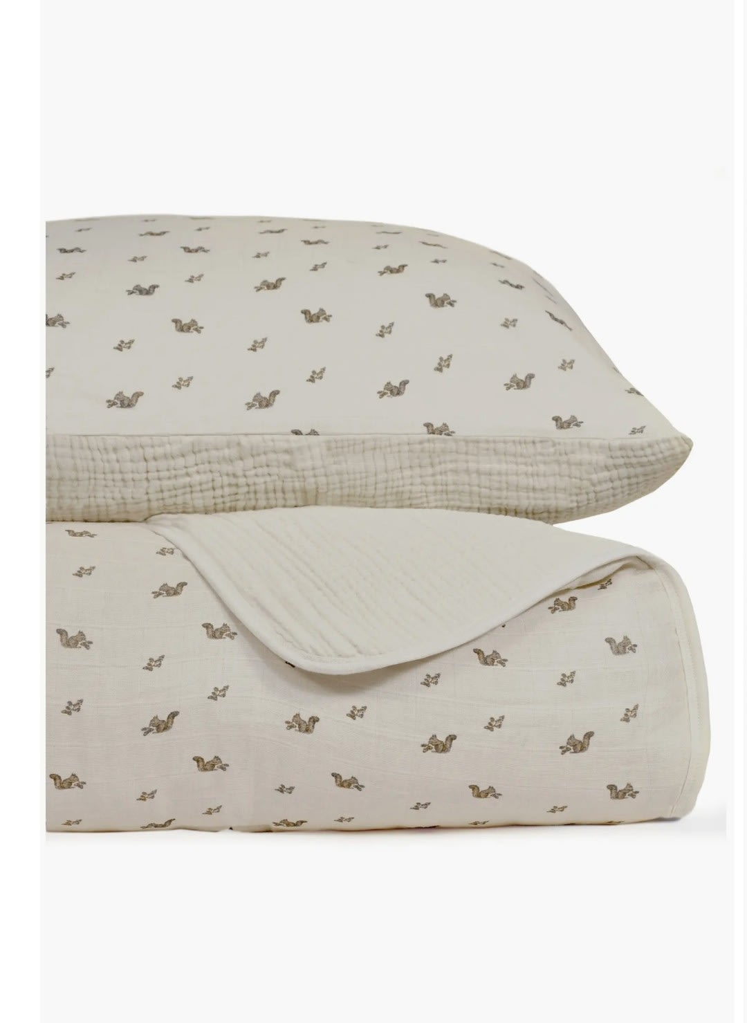 Squirrel Muslin Quilt & Sham Set | Nursery Bedding | Oilo™ Studio
