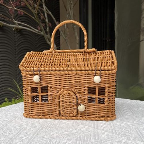 Rattan House Shape Storage Basket with Lid, Small Doll House, Decorative Hand Woven Shelf Organizer with Handle, Natural Harvest Wicker Basket for Picnics, Organizing, Storage (B, 1)