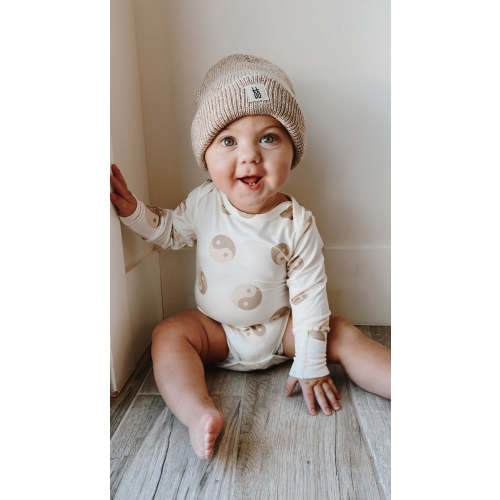 Yin-Yang Tan & White | Bamboo Long Sleeve Snap Suit