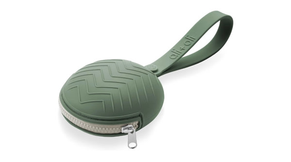 Amazon.com: Ali+Oli BPA-Free Silicone Pacifier Holder Case (1-pk) Diaper Bag Accessory Newborn Travel Baby Pacifier Pouch (Army Green)