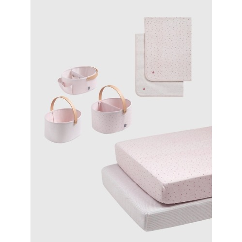 babyGap 7 Piece Bedding and Storage Bundle