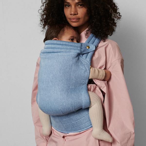 Denim Light | Zeitgeist Baby Carrier | SHOP ARTIPOPPE