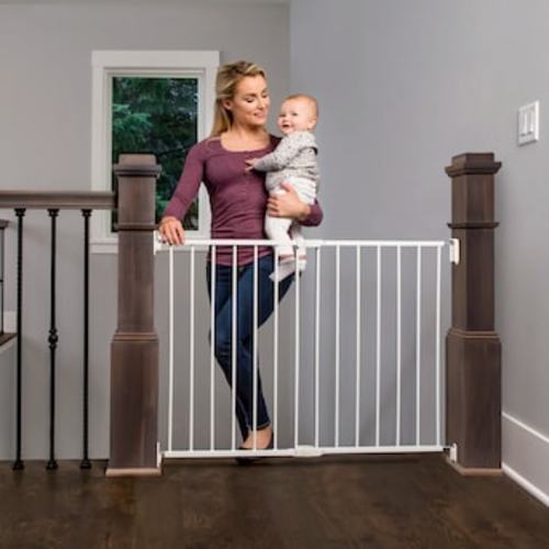 Regalo 1250 38.5-in x 28.75-in Hardware Mounted White Metal Safety Gate 1250 at Lowes.com