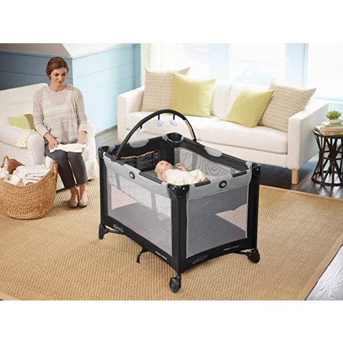 Graco Pack 'N Play On The Go Playard