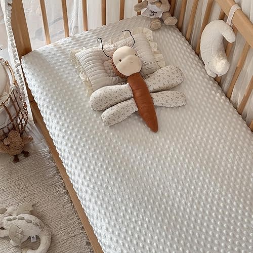 La&Sheer Baby Plush Crib Sheets for Boys Girls, Luxury Ultra Soft Fluffy Crib Sheet for Standard Crib Mattress(28"x 52"), Fuzzy Fitted Crib Mattress Sheet(White)