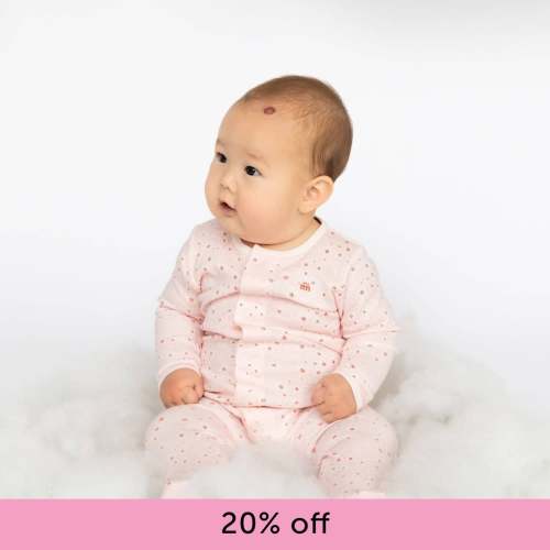 chloe organic cotton magnetic parent favorite footie