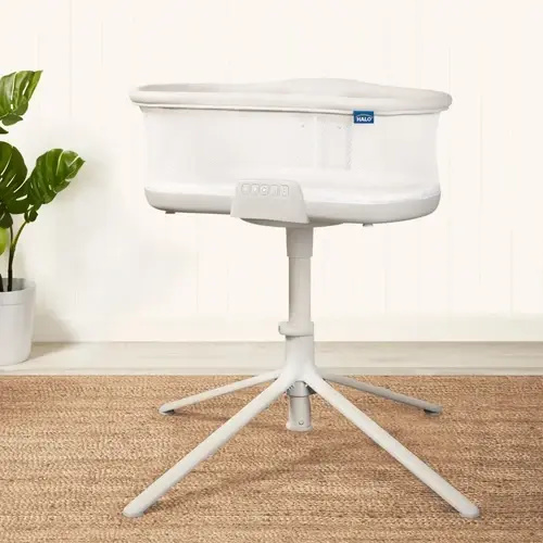 Halo BassiNest Soothing Swivel Sleeper 3.0 | Dream Baby Decor