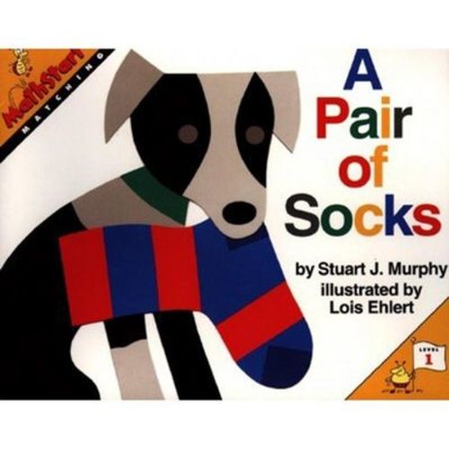 A Pair of Socks - (Mathstart 1) by Stuart J Murphy (Paperback)