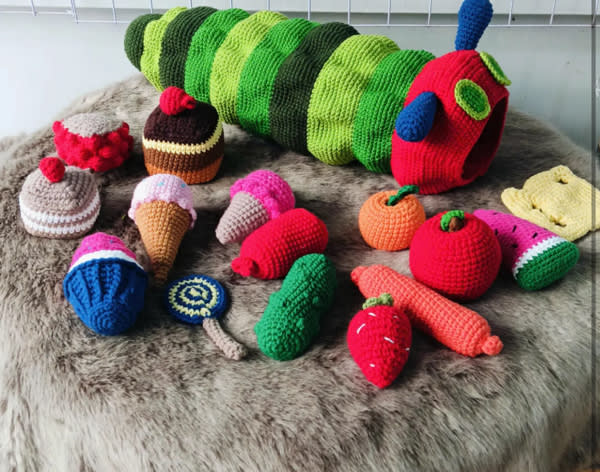 Hungry Caterpillar Crochet, Hungry Caterpillar Eating Game, Hungry Caterpillar Amigurumi, Toddler Play Set, Crochet Montessori Toy