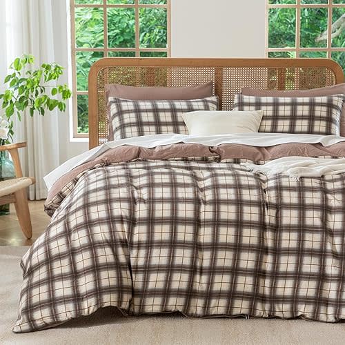 Queen Comforter Set Plaid 3 Pieces Soft Cute Plaid Bedding Comforter Lightweight Check Geometric Style Geometric Comforter Set for All Seasons 1 Comforter and 2 Pillowcases