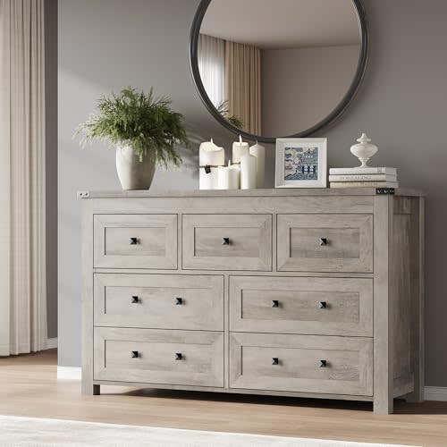 BORNOON 7-Drawer Dresser, Modern Wooden Storage Chest of Drawers, Dresser TV Stand, Wood Drawer Organizer with Metal Handles for Bedroom, Living Room, Hallway