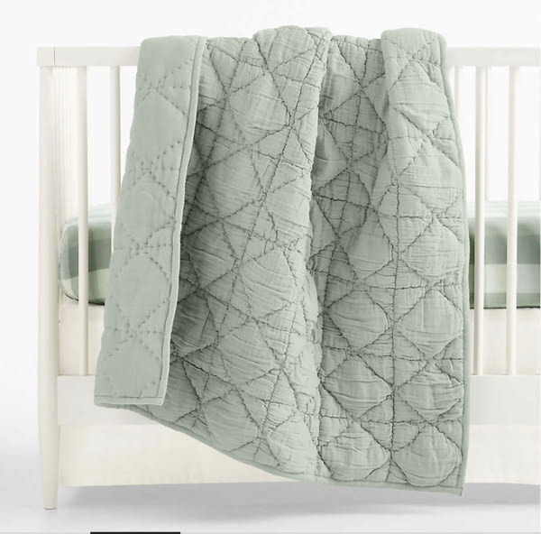 Supersoft Snuggle Puff Soft Green Organic Cotton Gauze Baby Crib Quilt