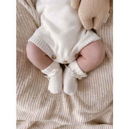 BOOTIES | MILK (PLAIN)