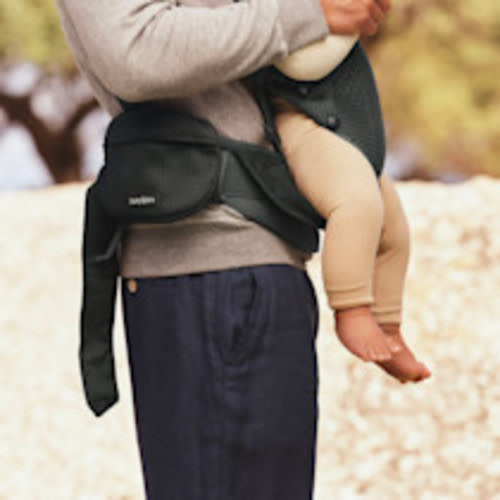 BabyBjörn Baby Carrier Harmony with Pocket Pouch Bundle - Anthracite/Black