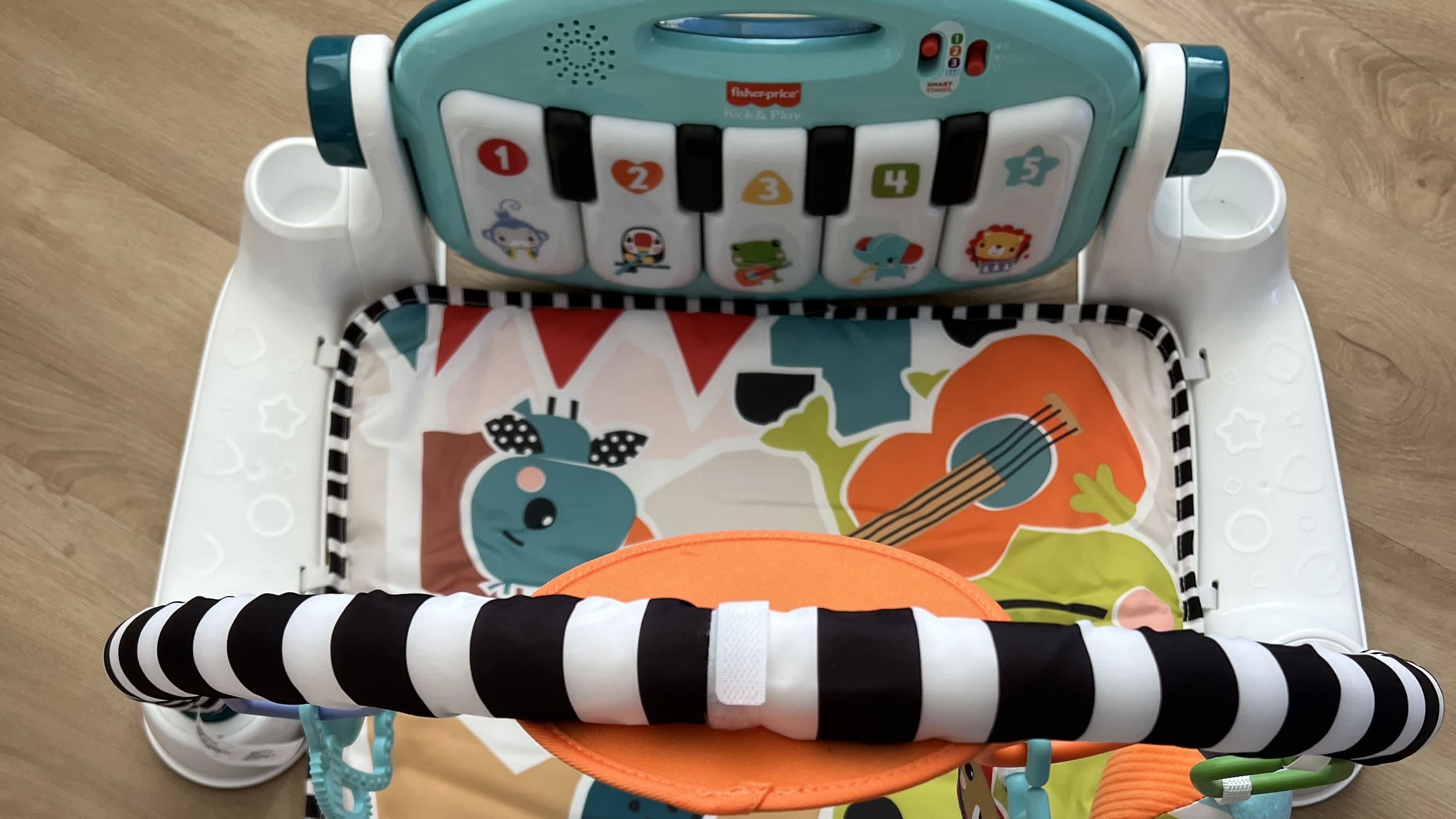 Overhead view of the Kick & Play.