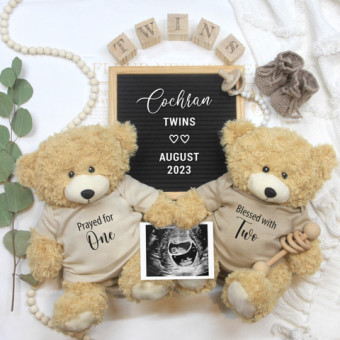 Jennifer and Tony's Baby Registry Photo.