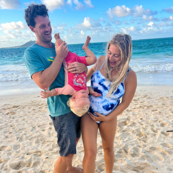 Jenna & Evan Lewis Photo.