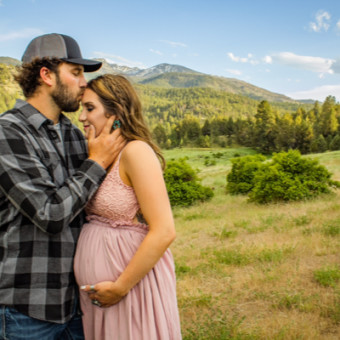 Kiersten & Hayden’s Baby Registry Photo.