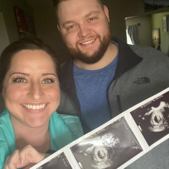Kodee & Zach Leaches Baby Registry Photo.
