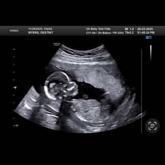 Babylist Registry Photo
