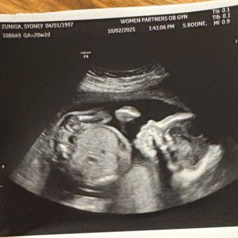 Babylist Registry Photo
