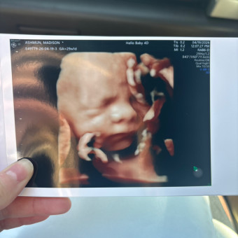 Babylist Registry Photo
